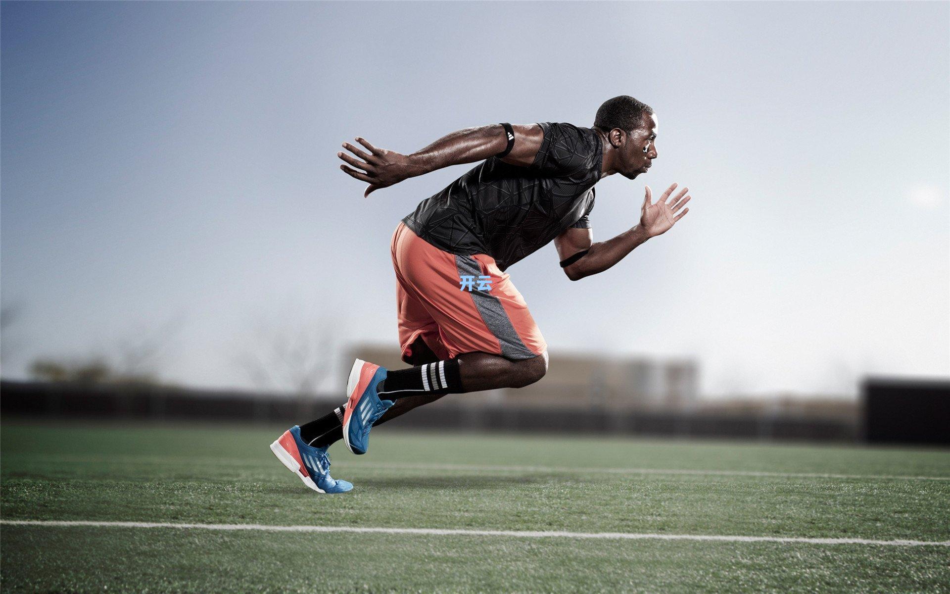 1亿镑卖不卖？曝沙特豪门正式报价曼联队长，离队或促成三赢交易