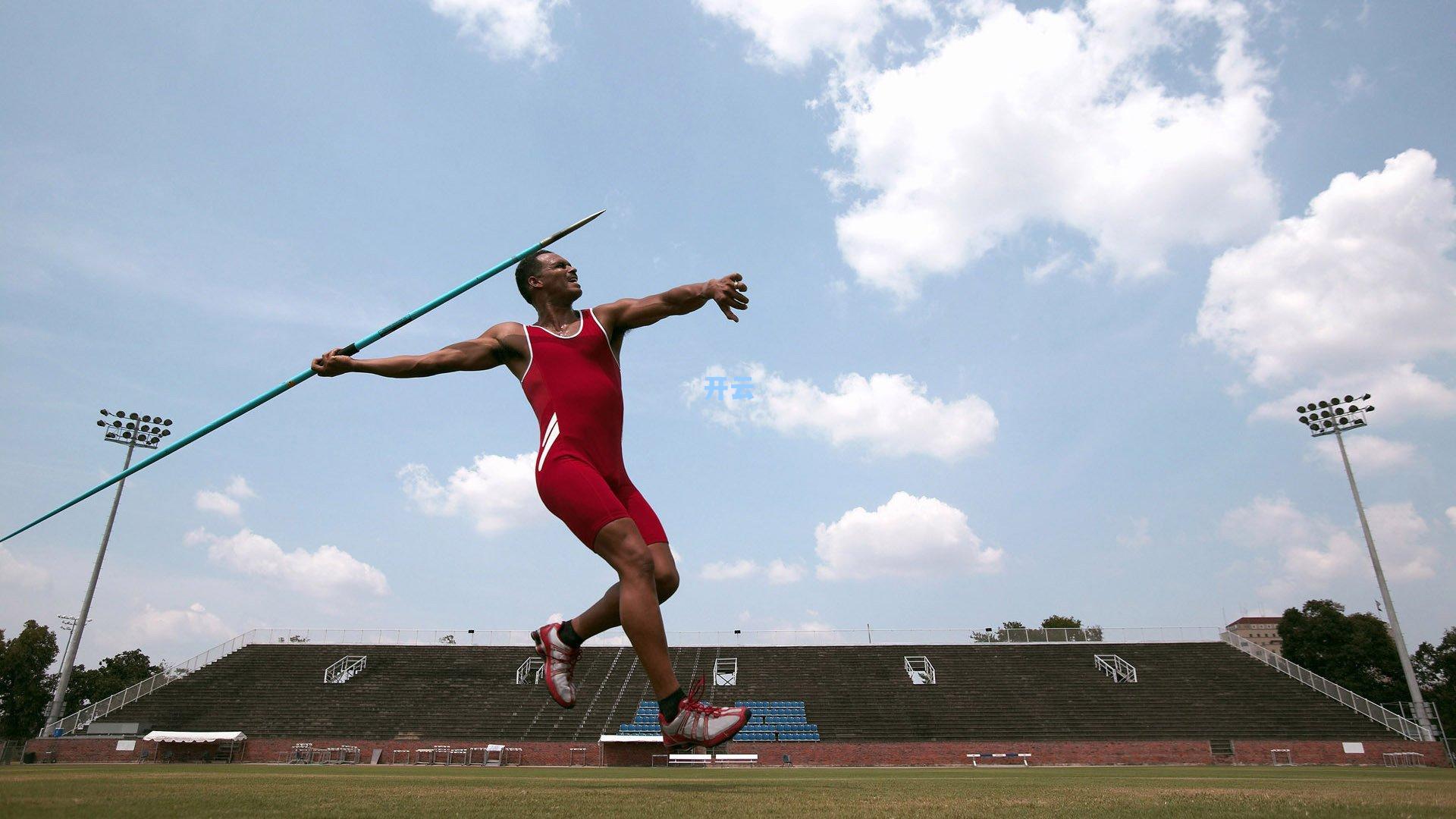 天空体育独家，雅各布-拉姆齐飞抵纽卡斯尔，今晚体检或促成今夏重磅交易